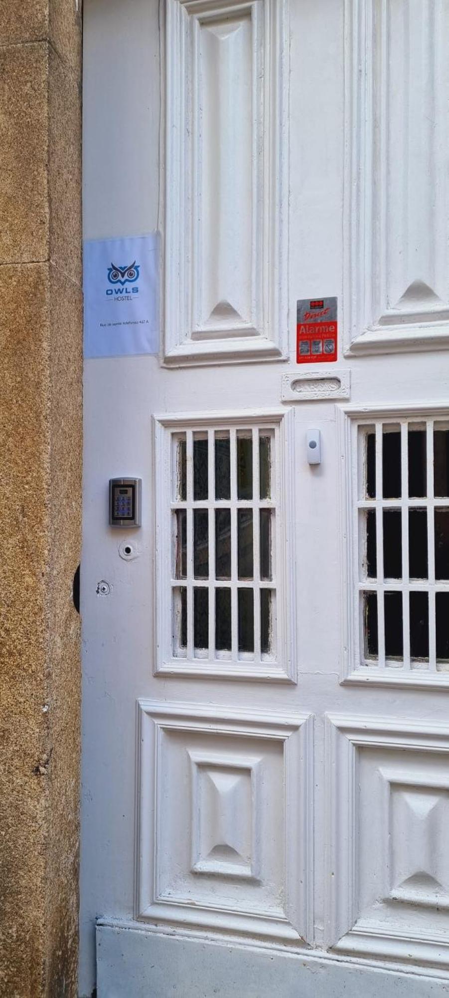 Owls Hostel Ildefonso Porto Kültér fotó