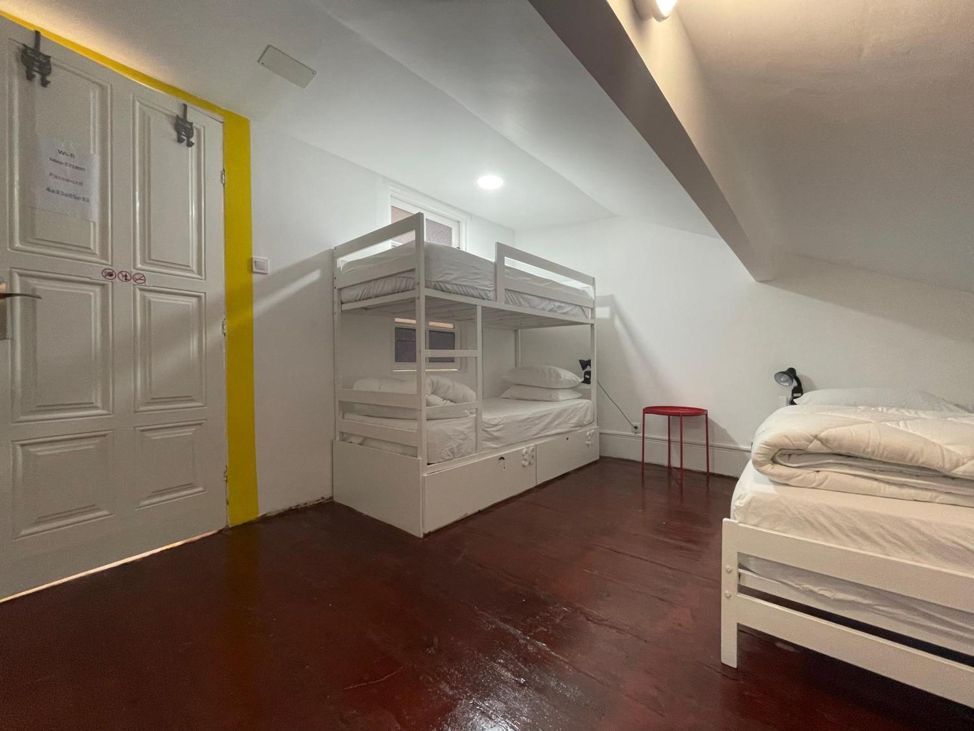 Owls Hostel Ildefonso Porto Kültér fotó