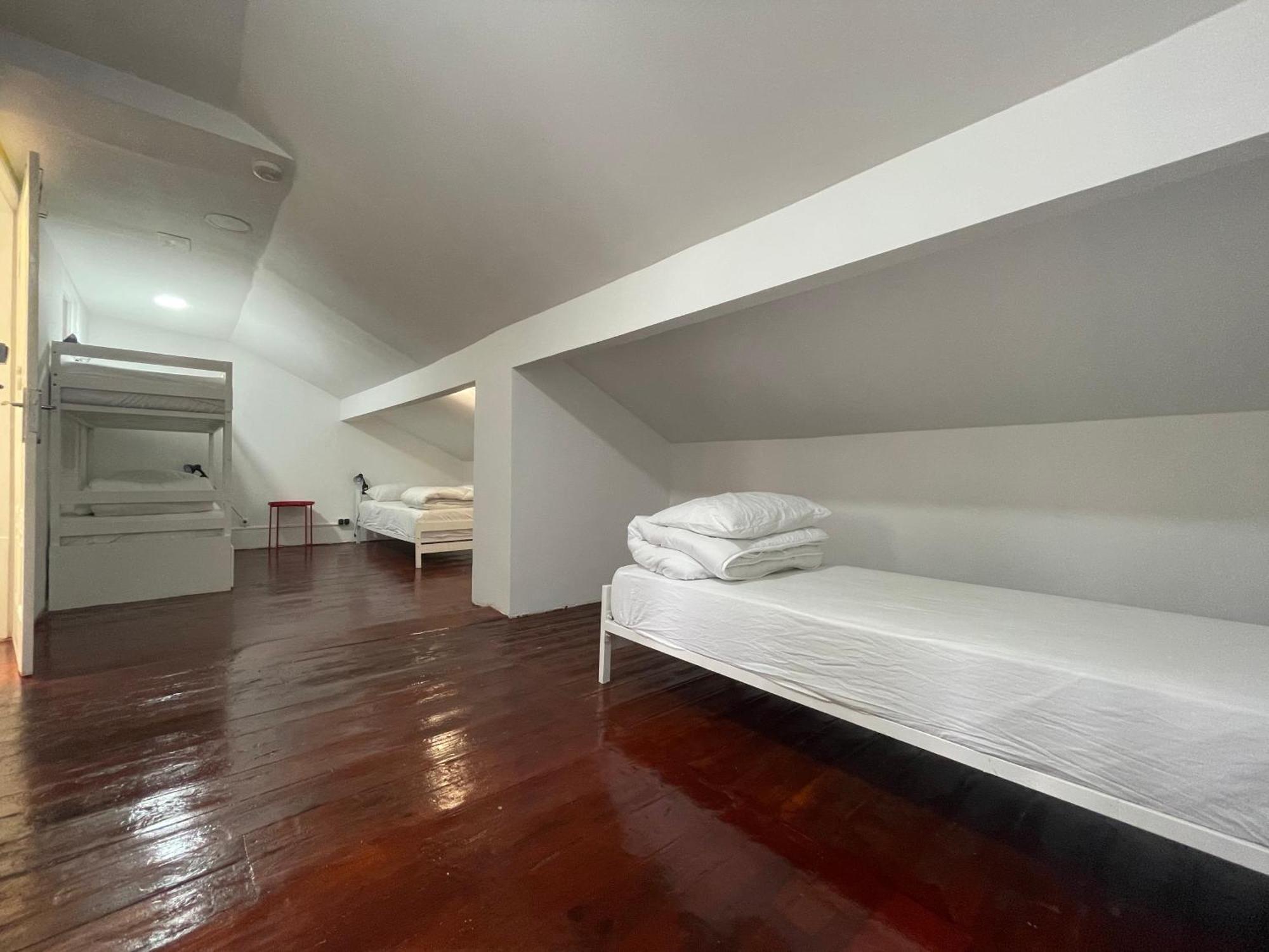 Owls Hostel Ildefonso Porto Kültér fotó