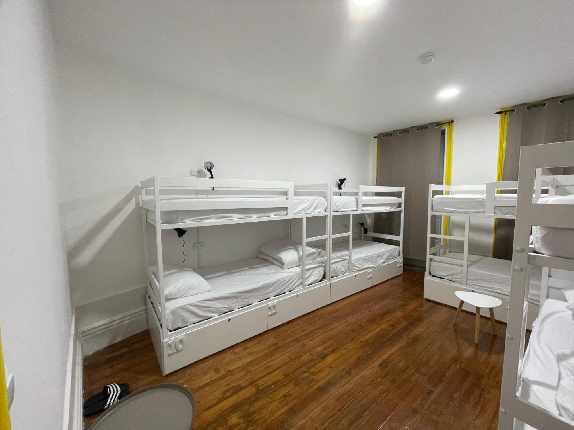 Owls Hostel Ildefonso Porto Kültér fotó